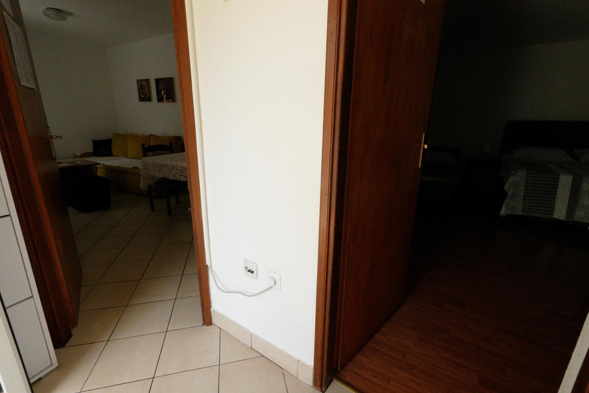 Apartmani Kezic Drvenik 德尔韦尼克 外观 照片