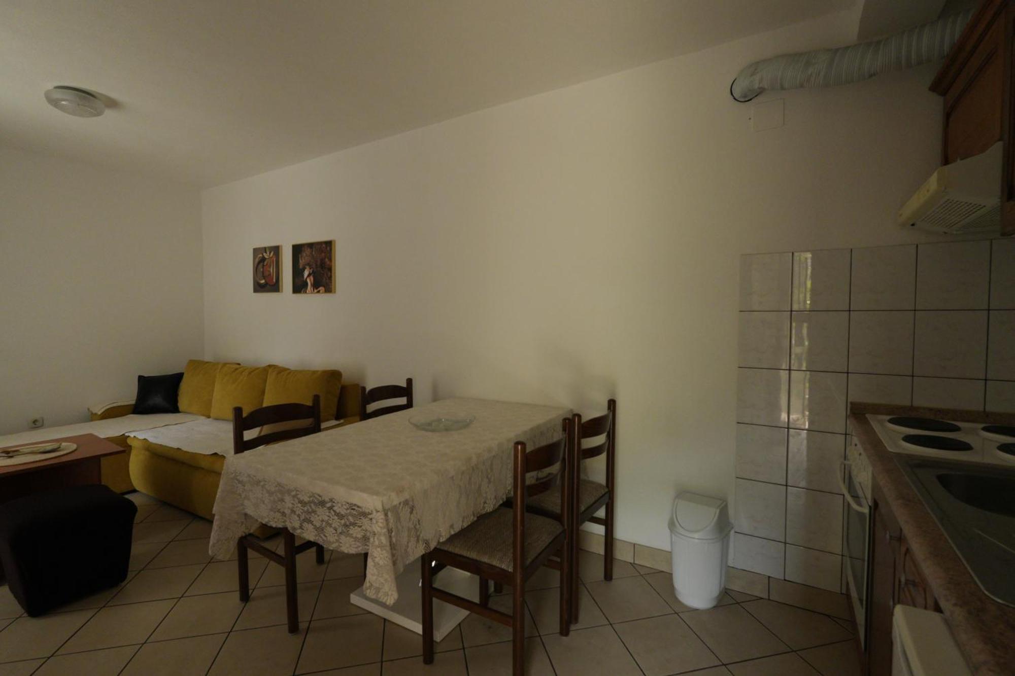 Apartmani Kezic Drvenik 德尔韦尼克 外观 照片